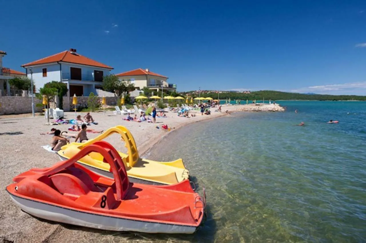Apartment Anima Klimno 0*,  Croatia